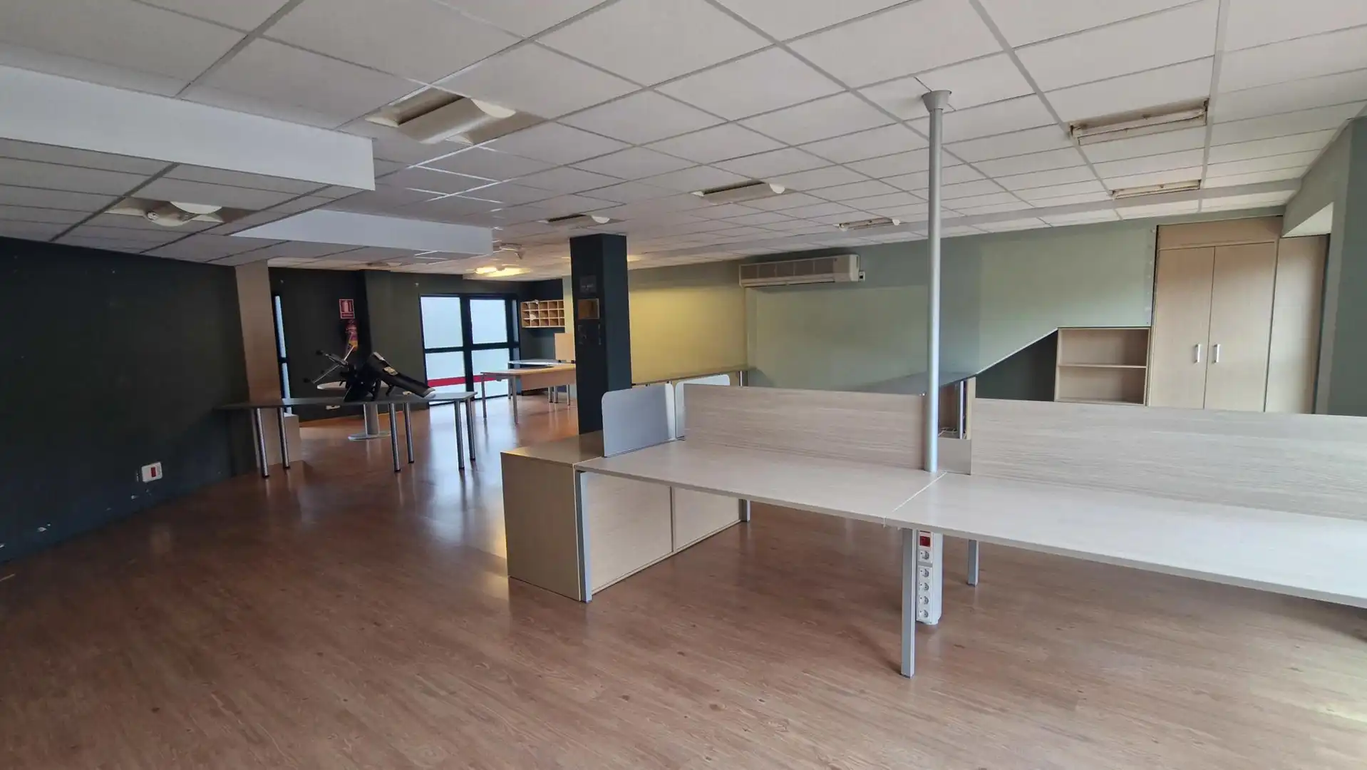 Büro zur Miete in Rúa Xosé Chao Rego 8, Santiago de Compostela, España, imagen 33