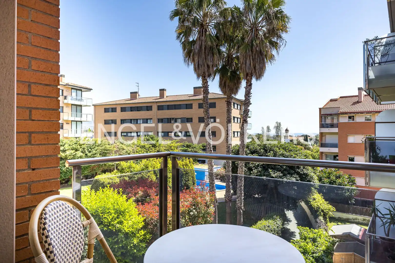 Terrassa de Pis de lloguer en Sitges amb Aire condicionat, Calefacció i Piscina