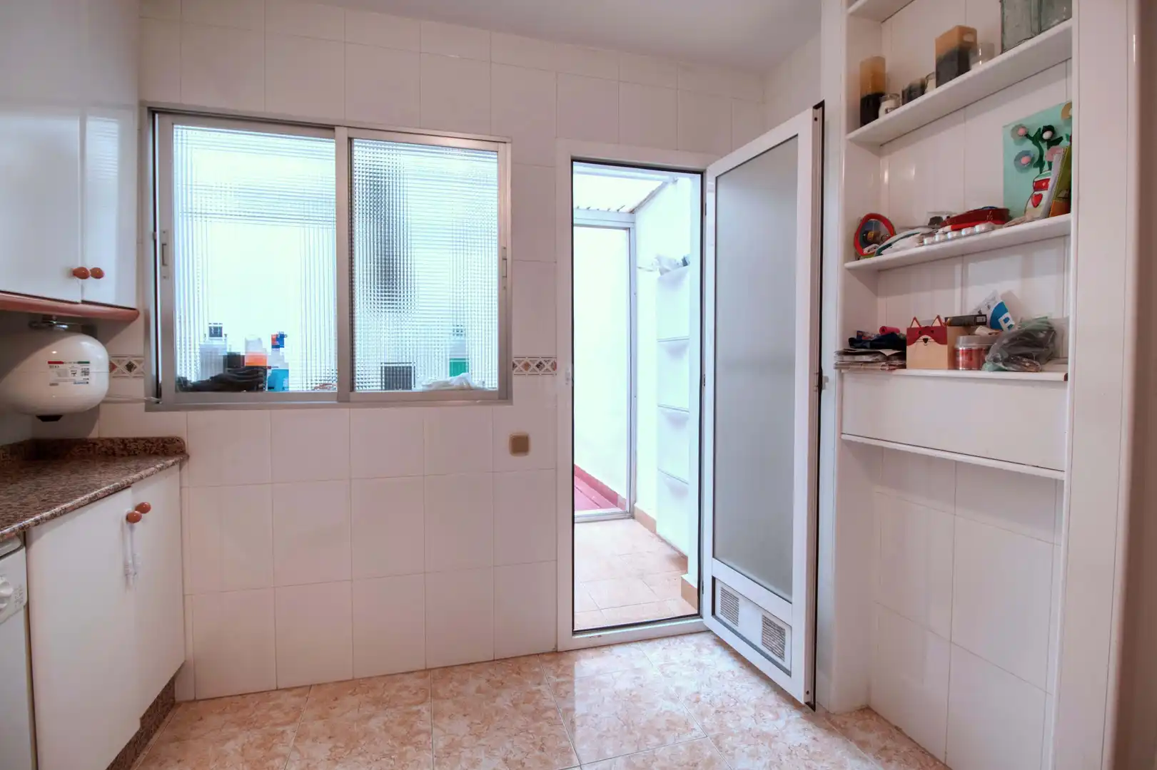 Cocina de Piso en venta en Alicante / Alacant con Aire acondicionado