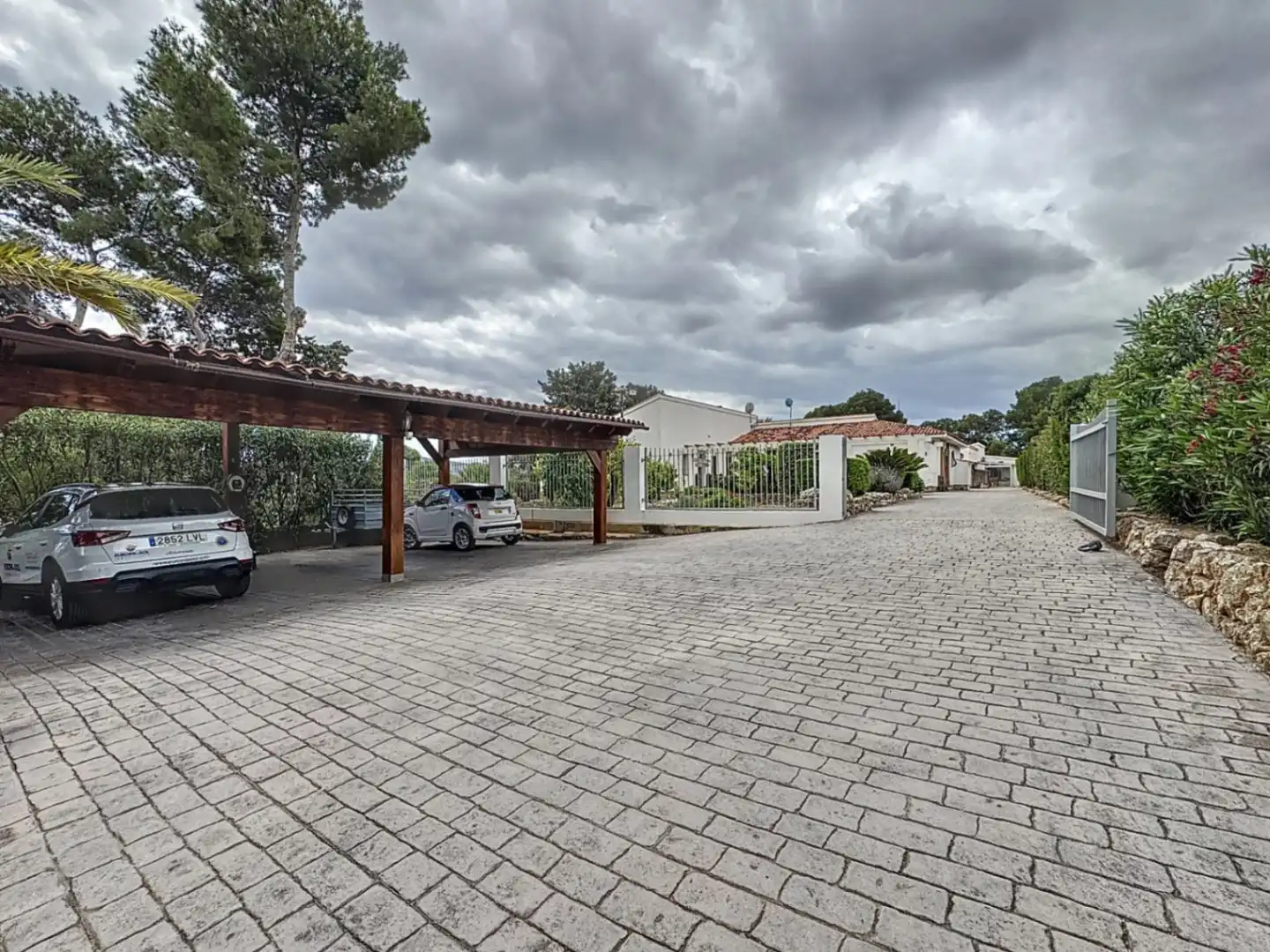 Parking of Houses for sale in L'Alfàs del Pi  with Air Conditioner, Heating and Private garden
