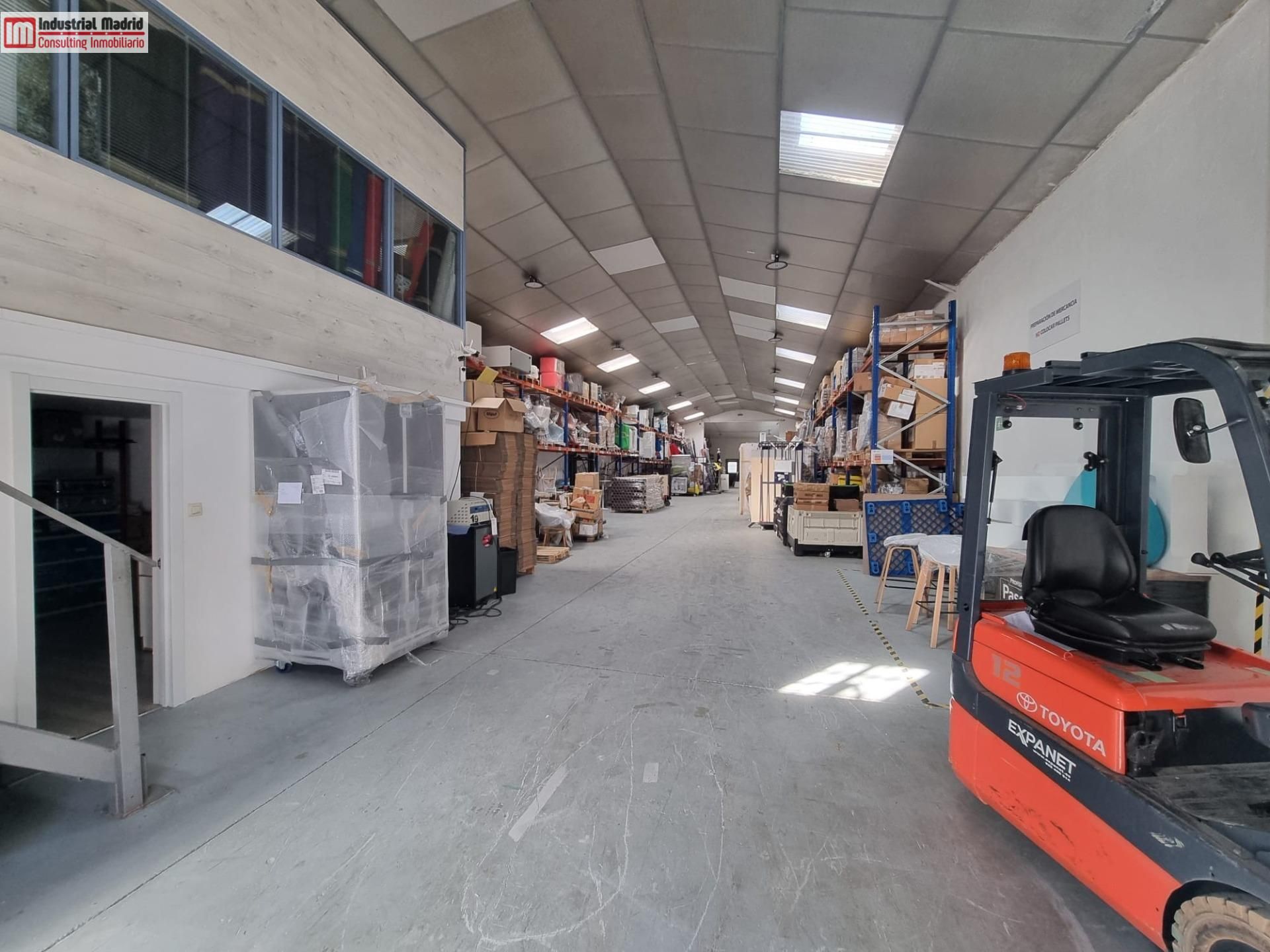 Fabrikhallen zum verkauf in Polígono Caballo