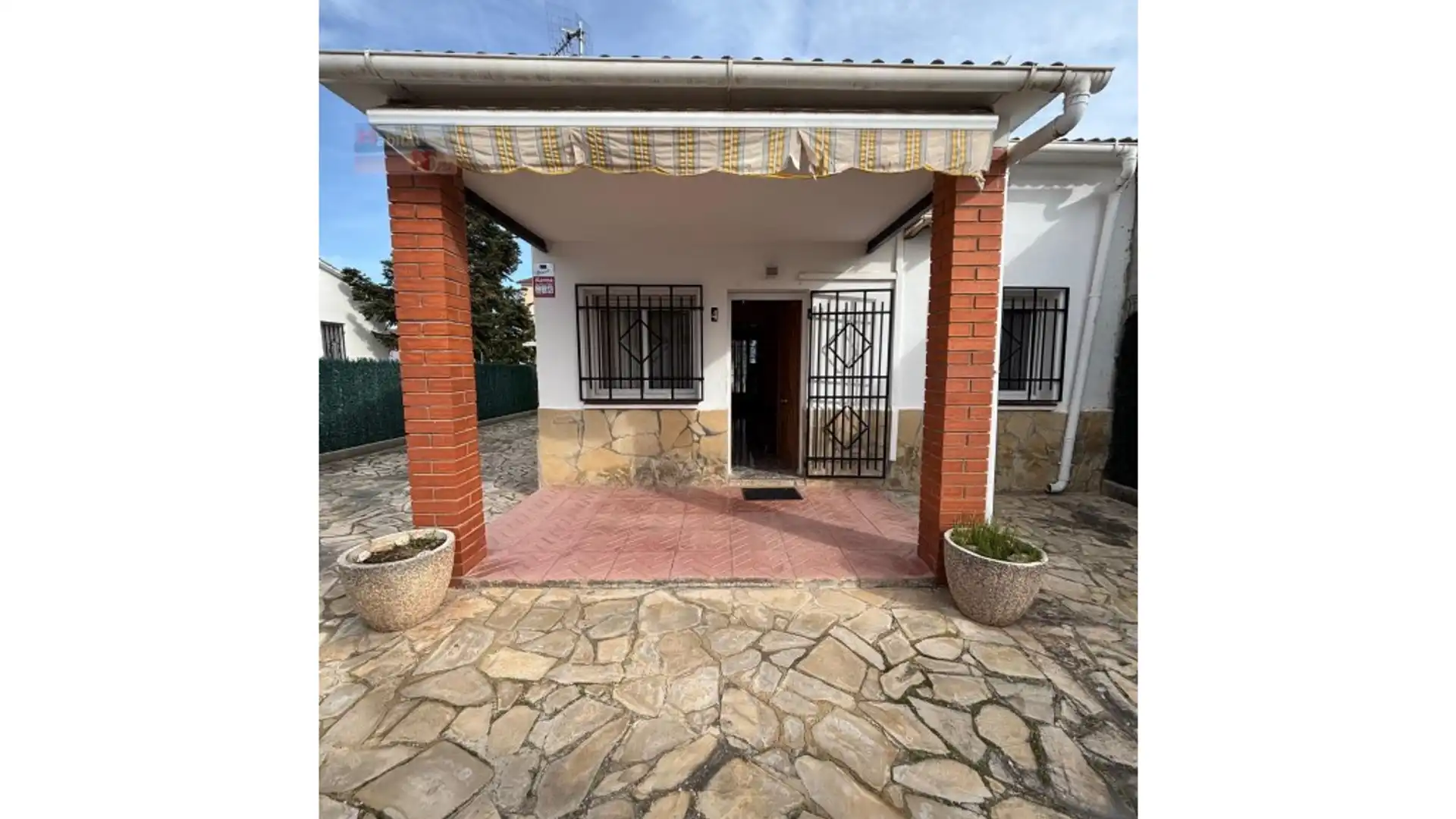 Vista exterior de Casa o chalet en venta en Albinyana