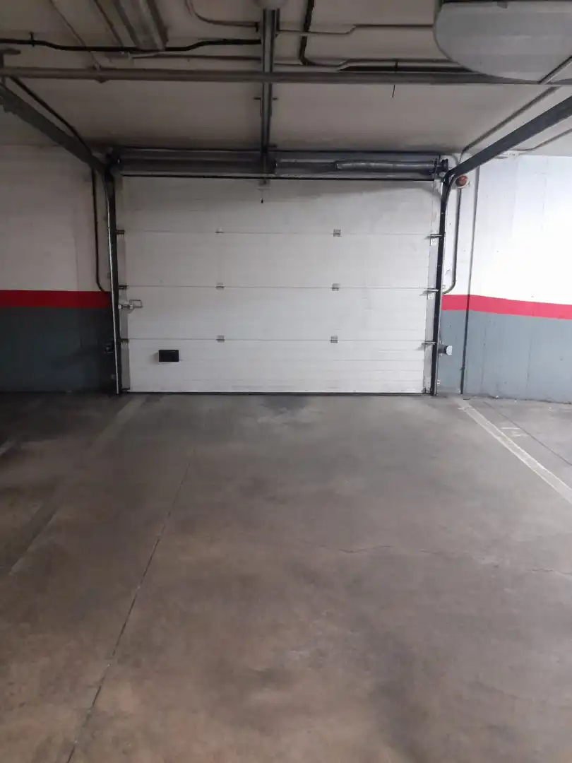 Aparcamiento con ascensor en venta en Calle Bilbao, imagen 4