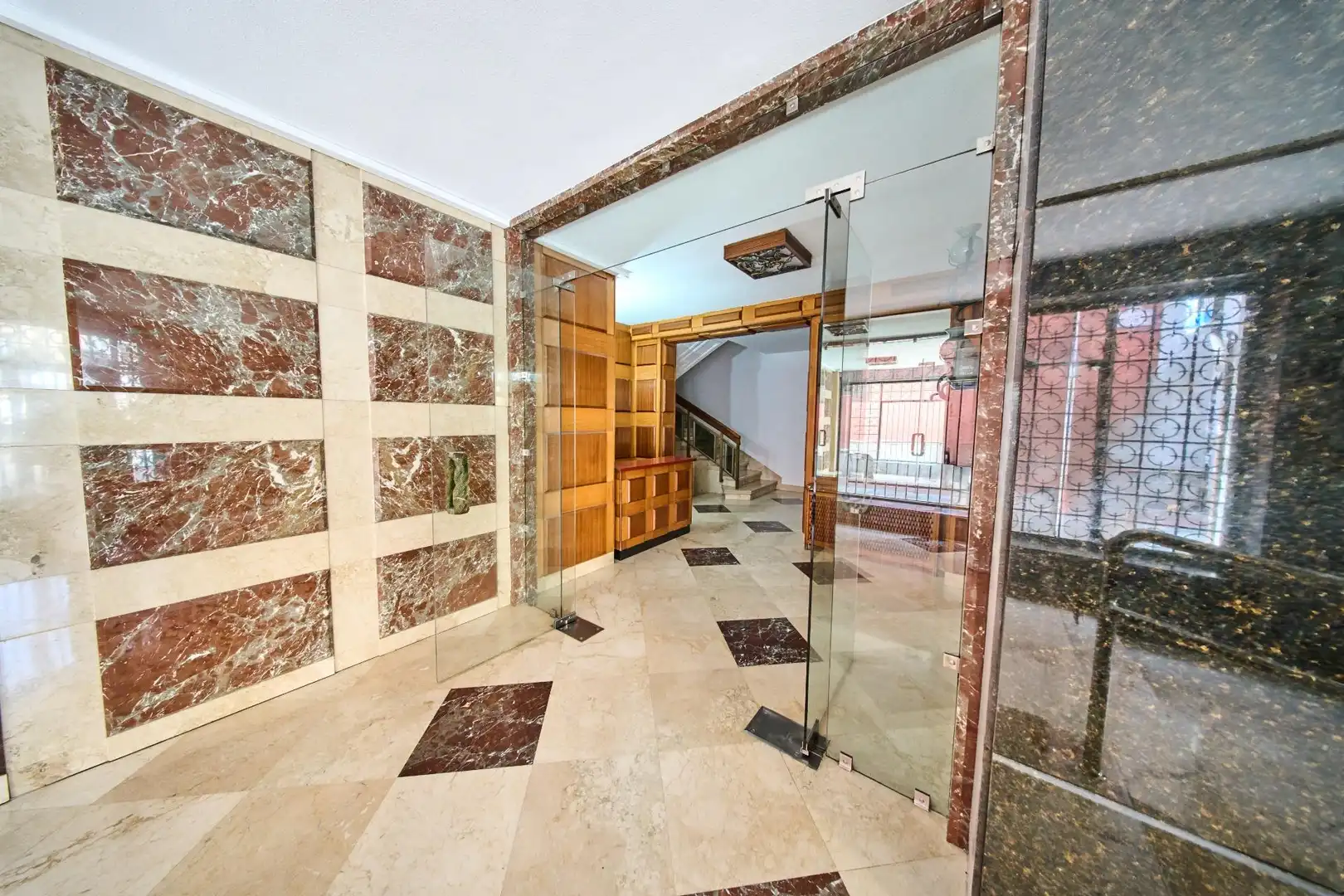 Piso con ascensor en venta en Plaza ISABEL CATOLICA 4, imagen 4