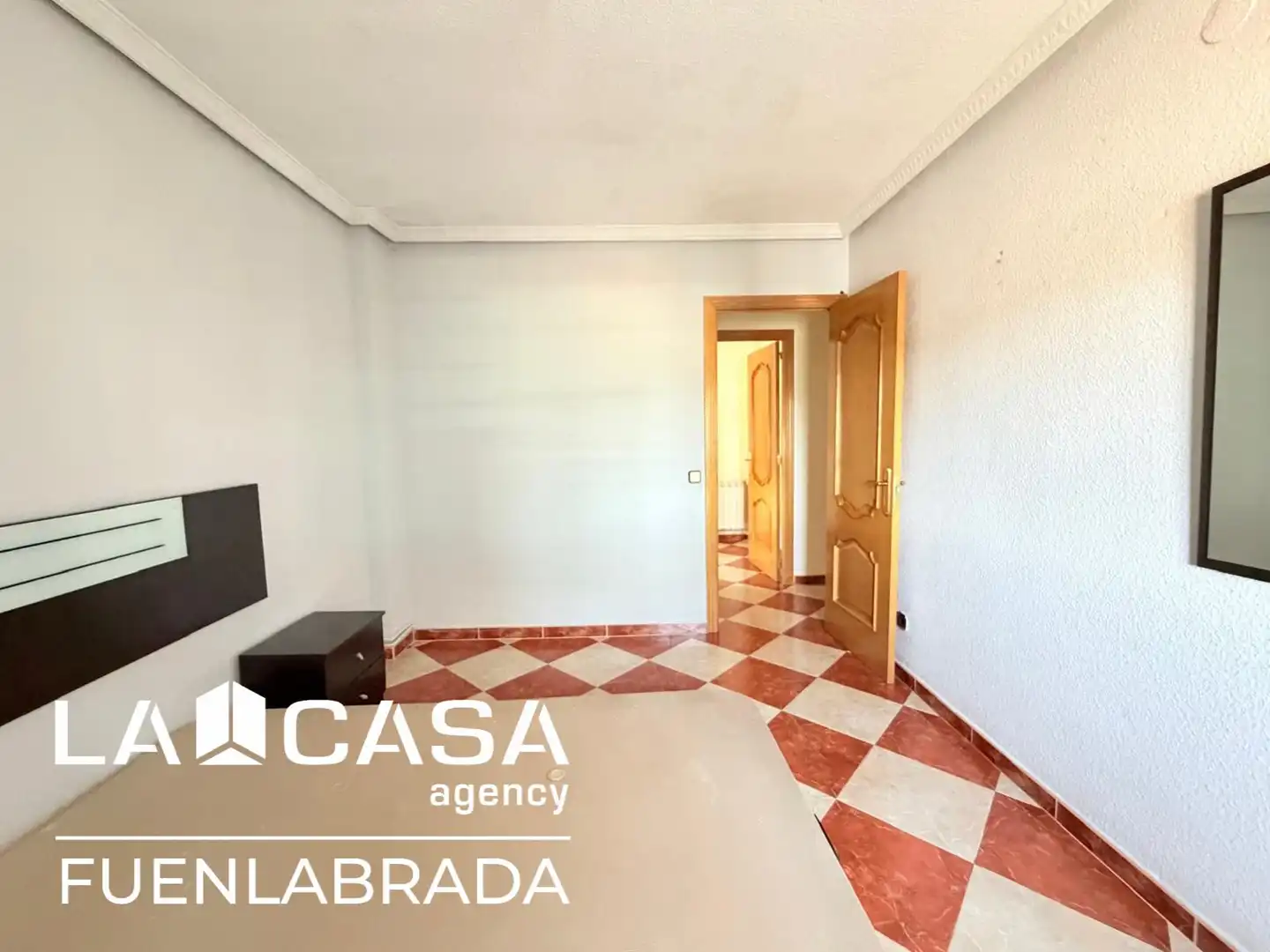 Flat for sale in Fuenlabrada  with Heating and Terrace
