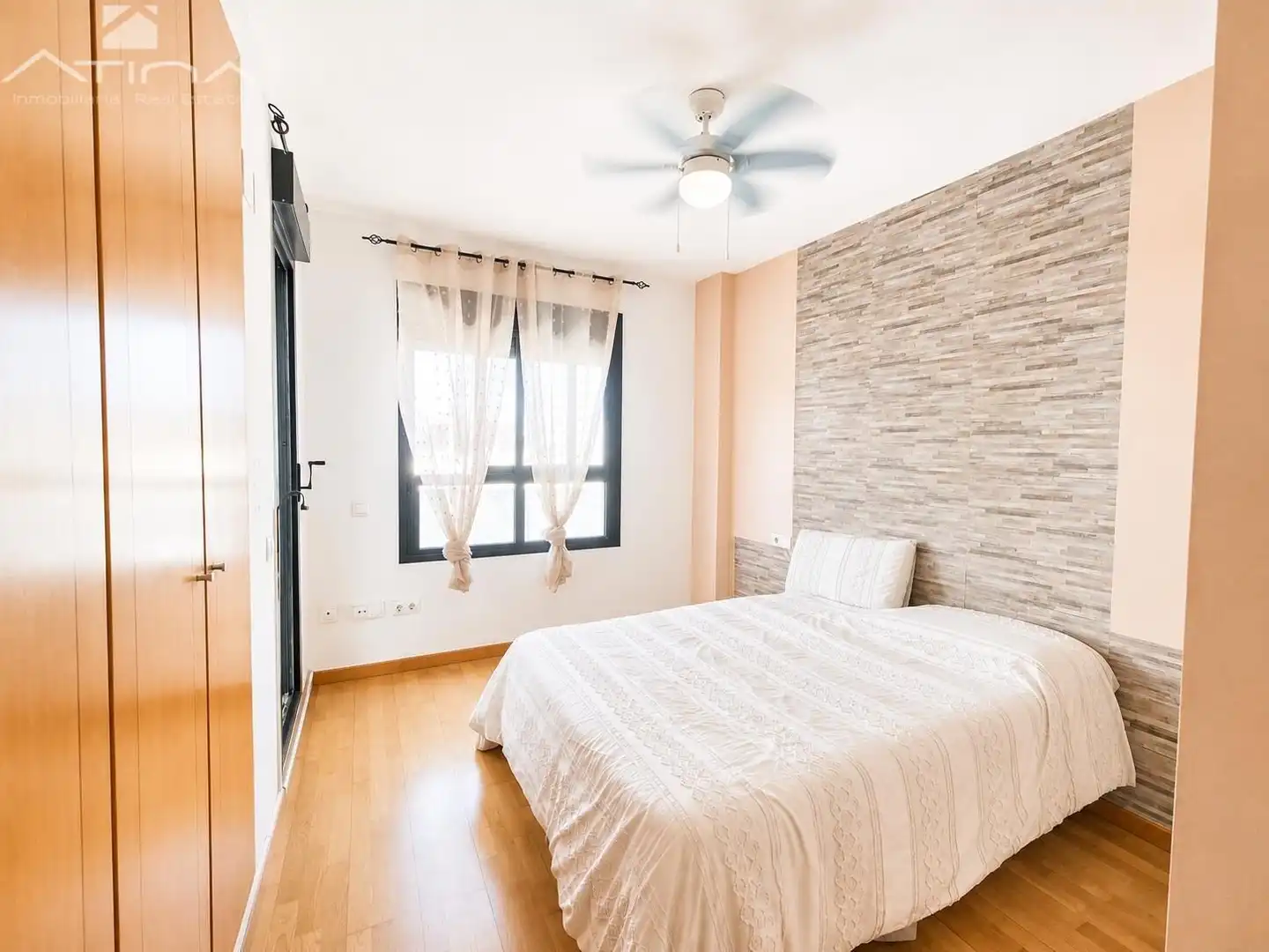 Bedroom of Flat for sale in Gandia  with Air Conditioner, Heating and Parquet flooring