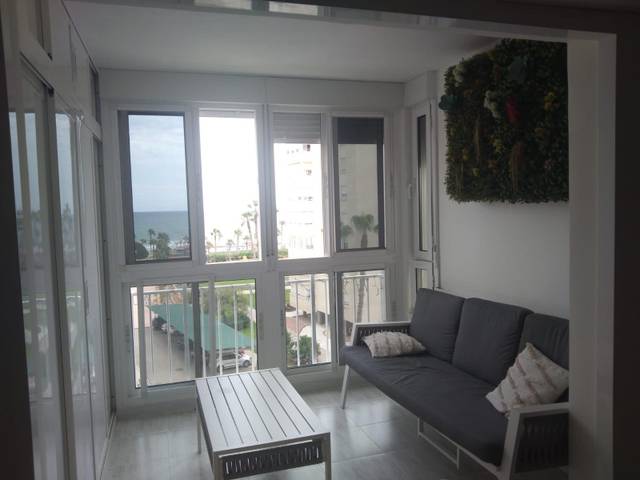 Apartamento en Alquiler en Calle del Músico Agustín Bertomeu en Agua Amarga - Urbanova