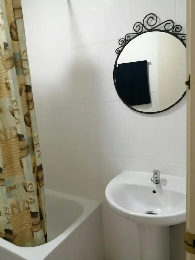 Badezimmer von Wohnung zur untervermieten in Barcelona mit Waschmaschine