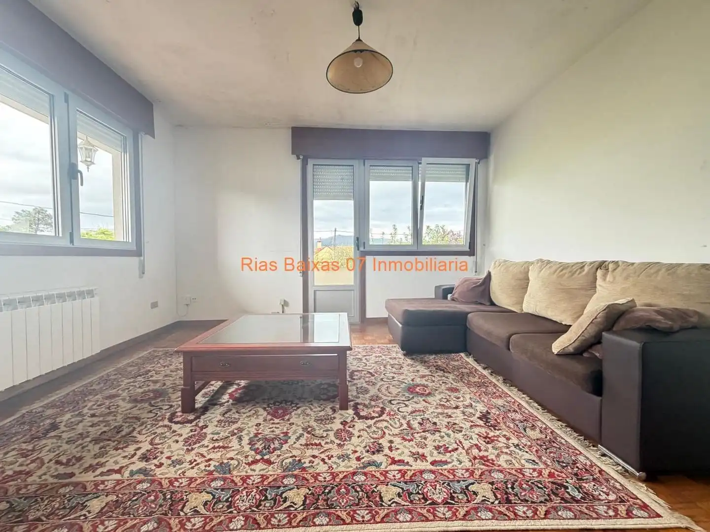 Sala de estar de Casa o chalet en venta en Mos con Calefacción, Jardín privado y Terraza