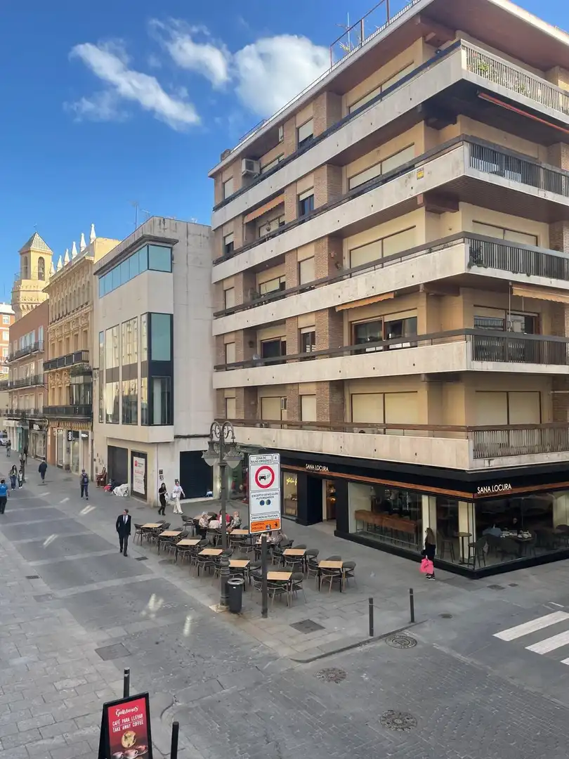 Vista exterior de Piso de alquiler en Córdoba con Aire acondicionado, Terraza y Amueblado
