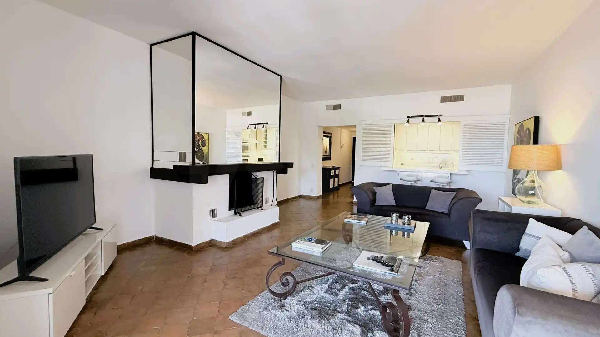 Living room of Flat for sale in Marbella  with Air Conditioner and Terrace