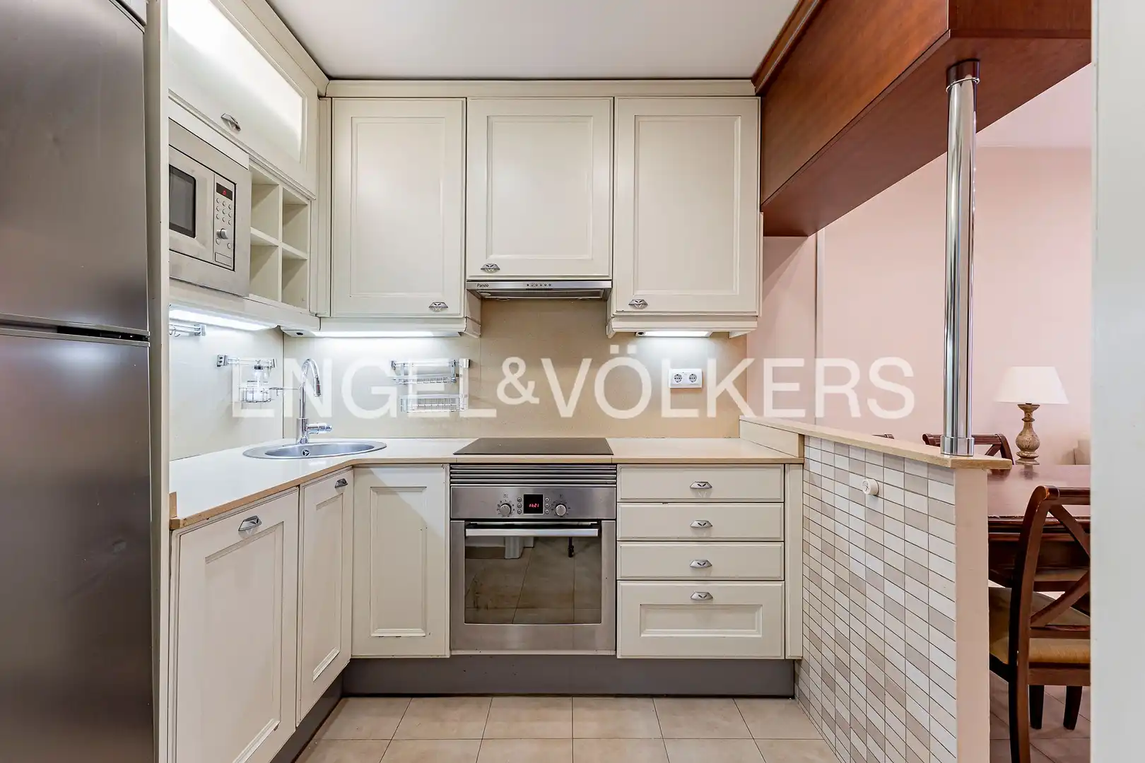 Cocina de Piso de alquiler en Barcelona con Aire acondicionado, Calefacción y Amueblado