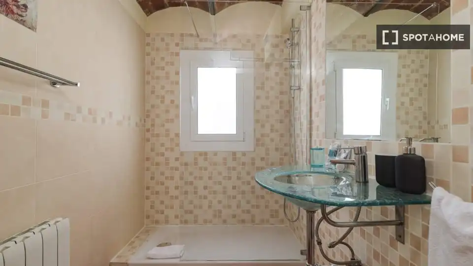 Flat for rent in Barri Gòtic