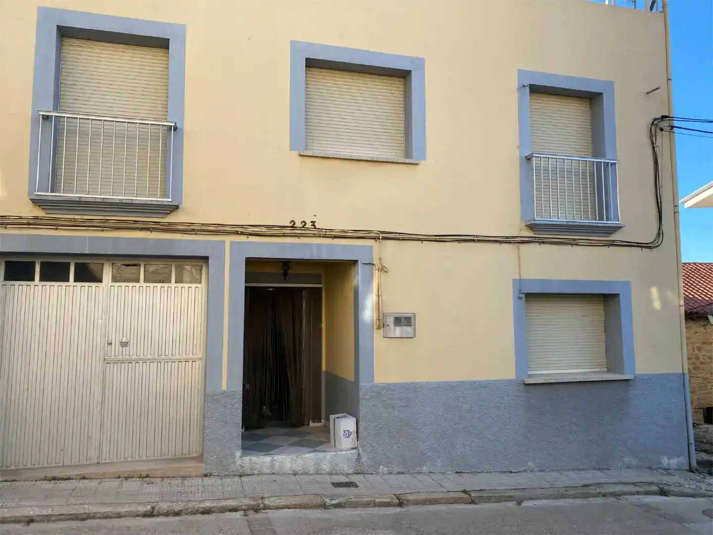 Vista exterior de Piso en venta en Fermoselle con Trastero y Balcón