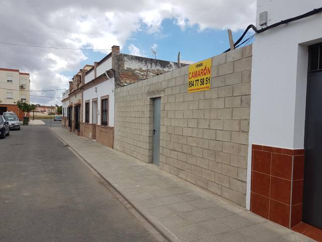 Terreno residencial en Venta en Avenida Poligono Pozo Concejo, 90 en La Puebla del Río