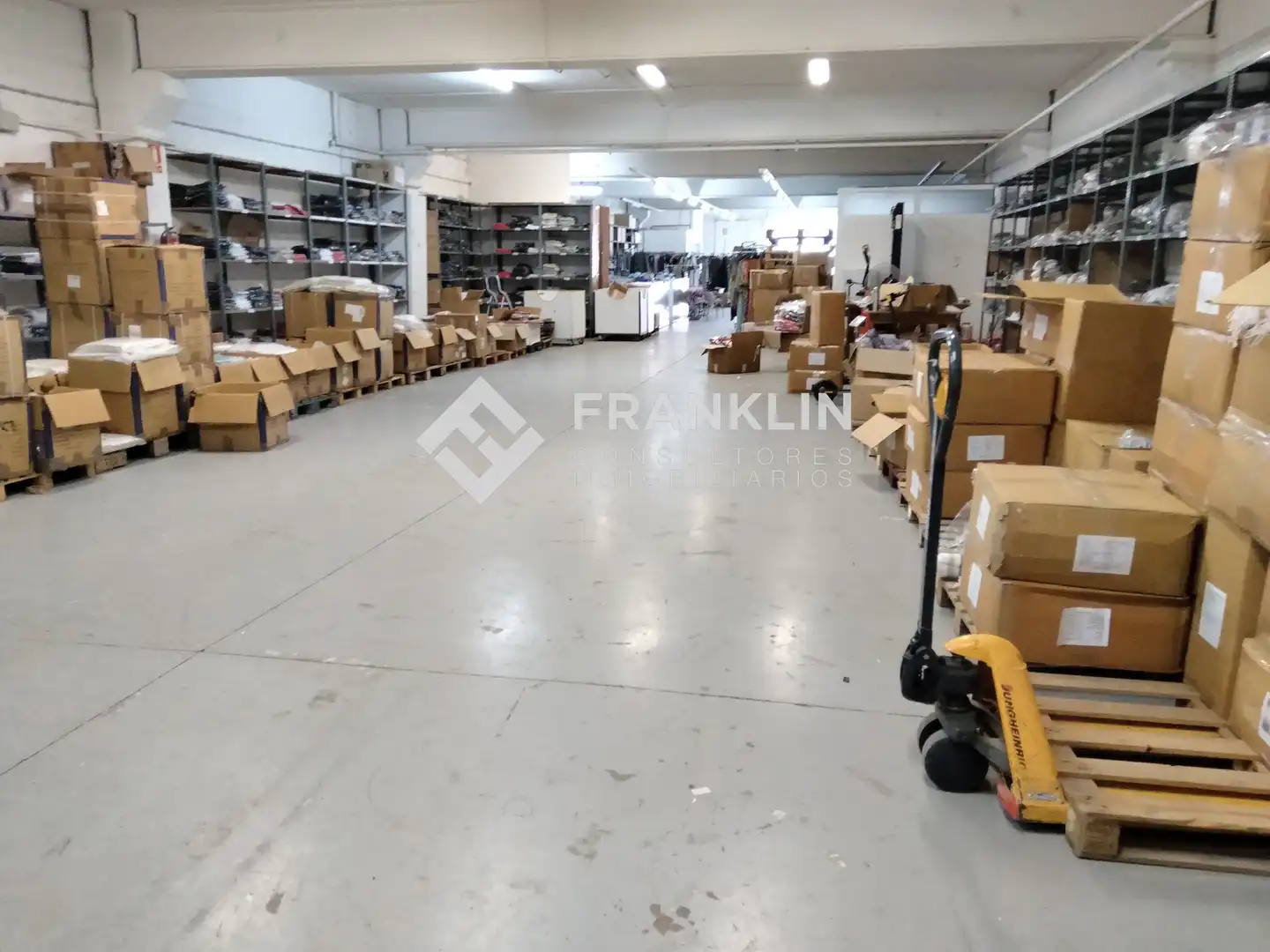 Nau industrial en venda en Pineda de Mar amb Alarma
