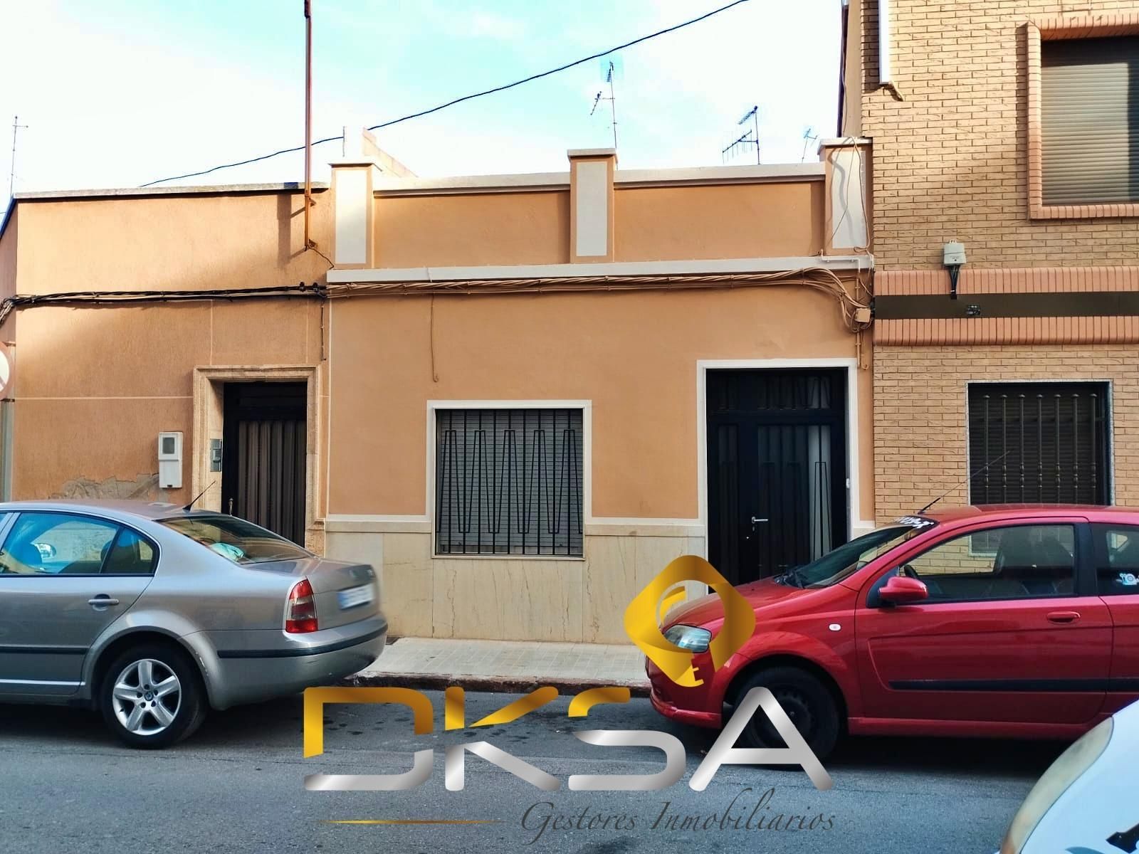 Casa o xalet en venda a Calle SANTA CATERINA, El Pilar