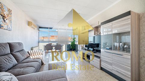 Foto 3 de Piso en venta en Santa Perpètua de Mogoda, Barcelona