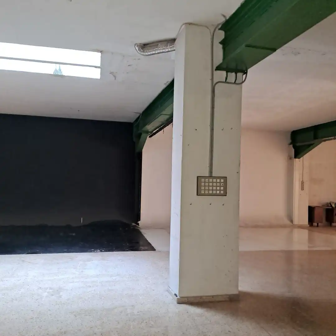 Local en venta en Valencia