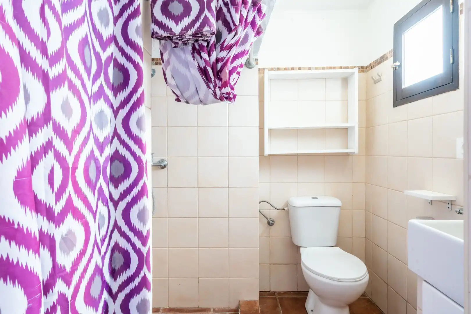 Badezimmer von Haus oder Chalet zum Verkauf in Güímar mit Privatgarten, Terrasse und Abstellraum