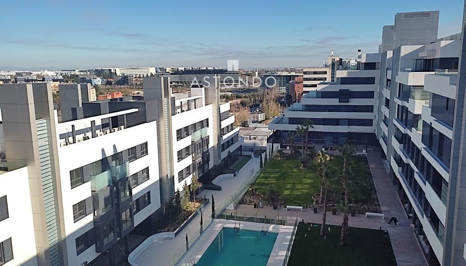 Photo 1 of Flat to rent in Andes, Conde Orgaz - Piovera, Madrid