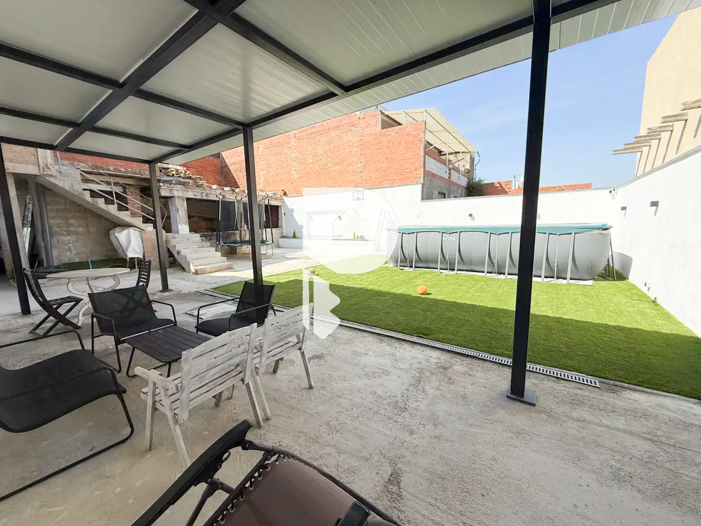 Terraza de Casa o chalet en venta en Sant Vicenç Dels Horts con Aire acondicionado, Calefacción y Jardín privado