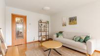 Living room of Flat for sale in  Pamplona / Iruña  with Heating, Parquet flooring and Terrace