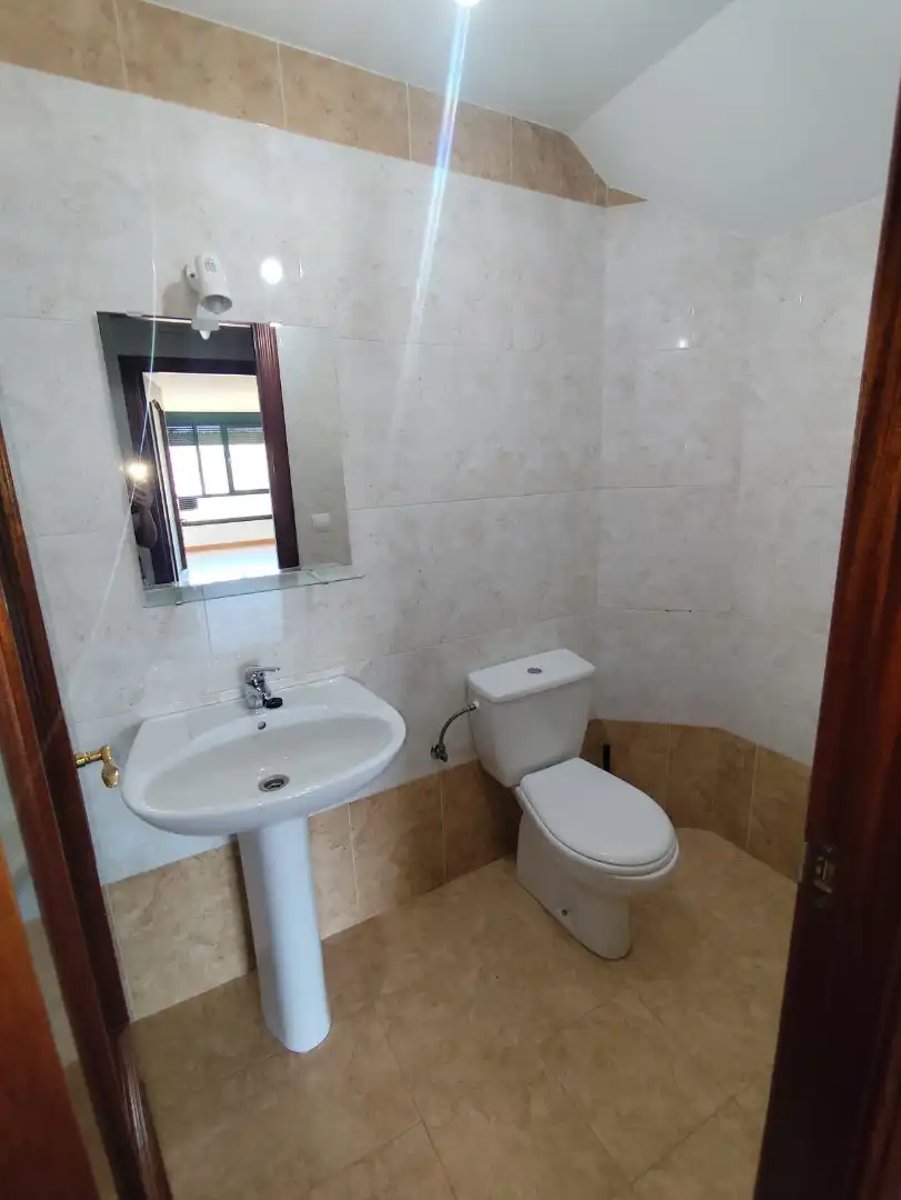 Einfamilien-Reihenhaus zur Miete in Calle Juan Bautista de Toledo, Tejares - Chamberí - Alcades