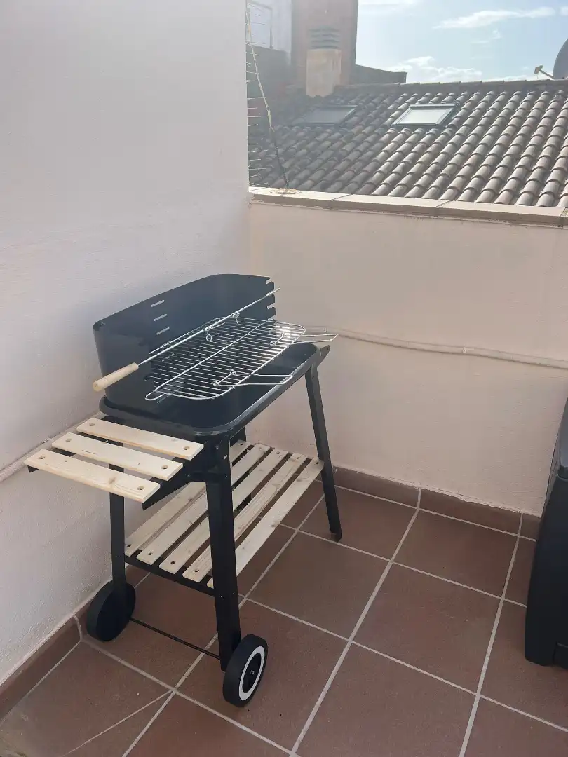 Dachboden zur Miete in Carrer Ramon y Cajal, El Pedró