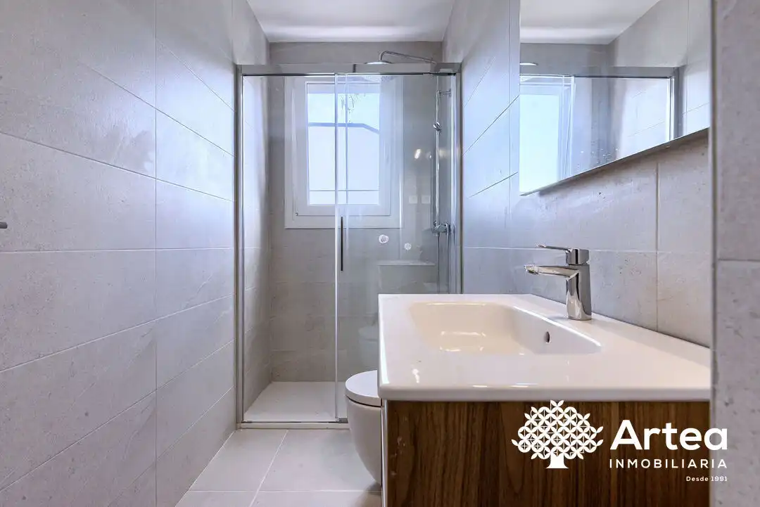 Detached house with terrace for sale in Julian Garaizar Kalea, imagen 44