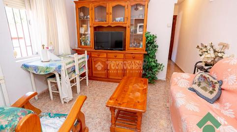 Foto 2 de Casa adosada en venda a Pescadores - Saladillo, Algeciras