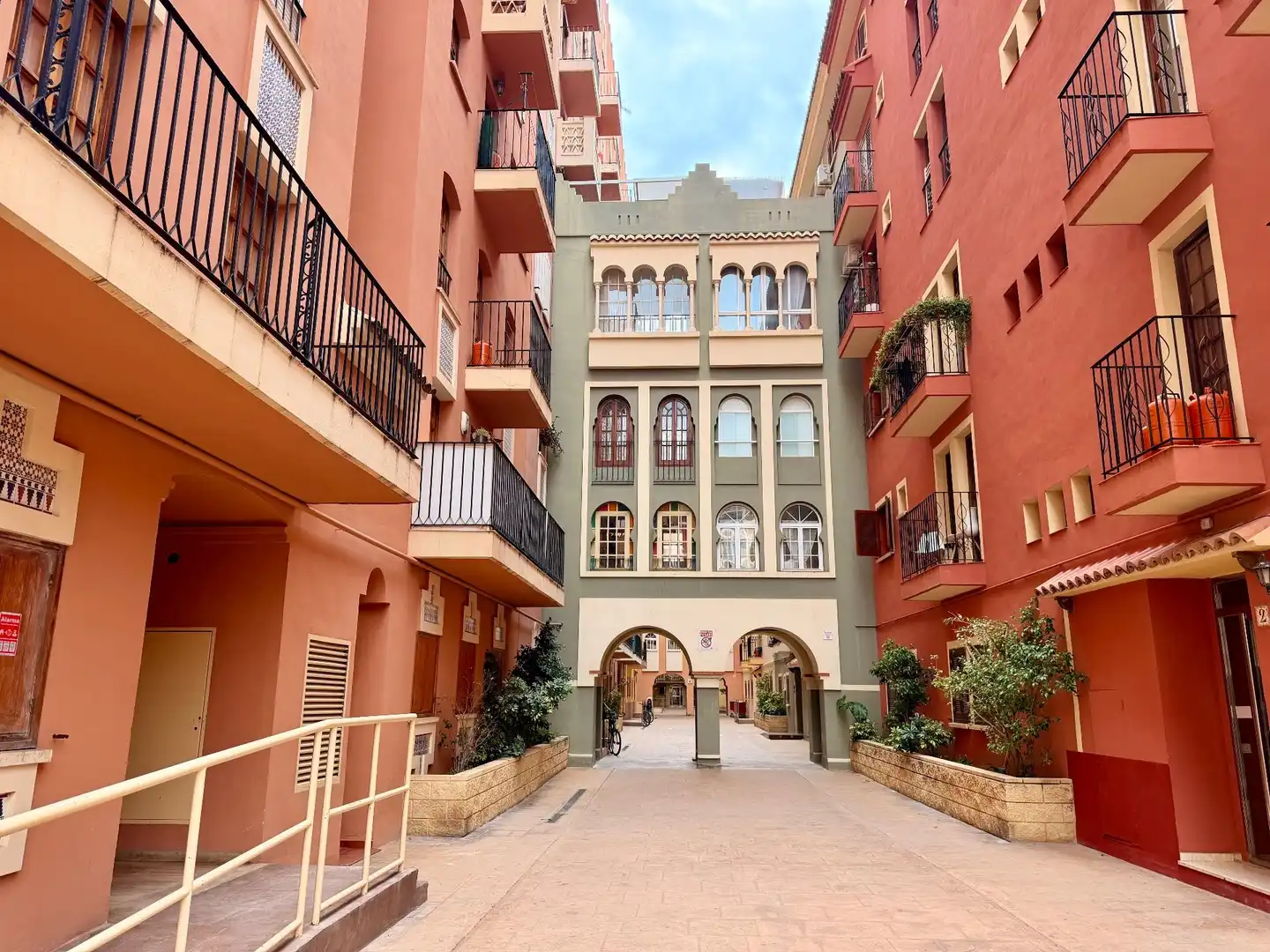 Exterior view of Apartments for sale in Alboraya  with Air Conditioner and Storage room