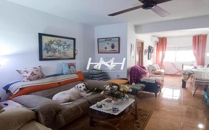 Living room of Flat for sale in Burjassot  with Heating and Terrace
