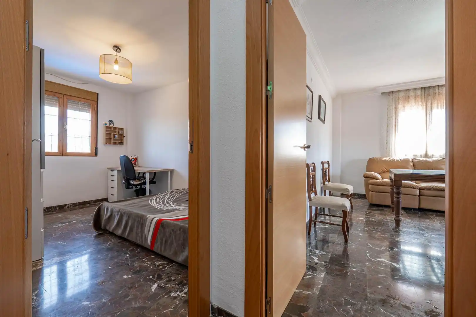 Houses for sale in Villa de Otura  with Air Conditioner, Heating and Private garden