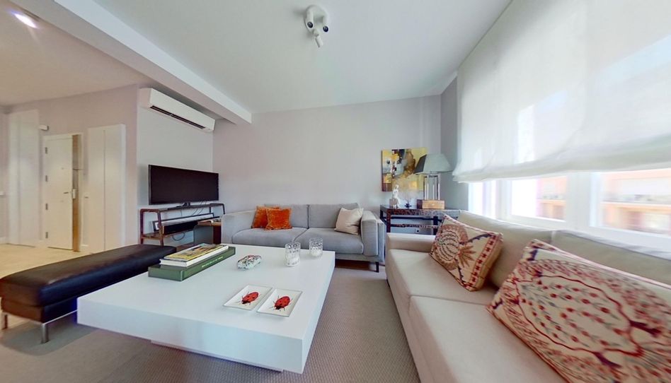 Piso de alquiler en Niño Jesús - Imagen 4