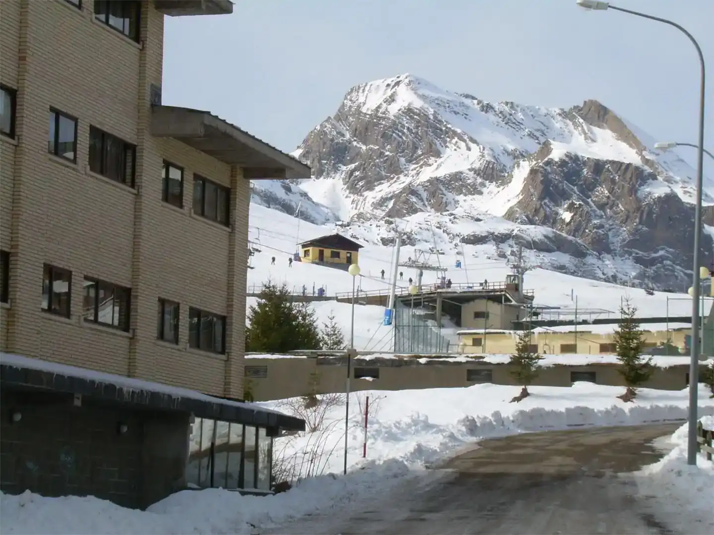 Vista exterior de Estudi en venda en Aisa