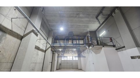 Foto 4 von Fabrikhallen zur Miete in Calle Guixeras, Progrés - Pep Ventura, Badalona