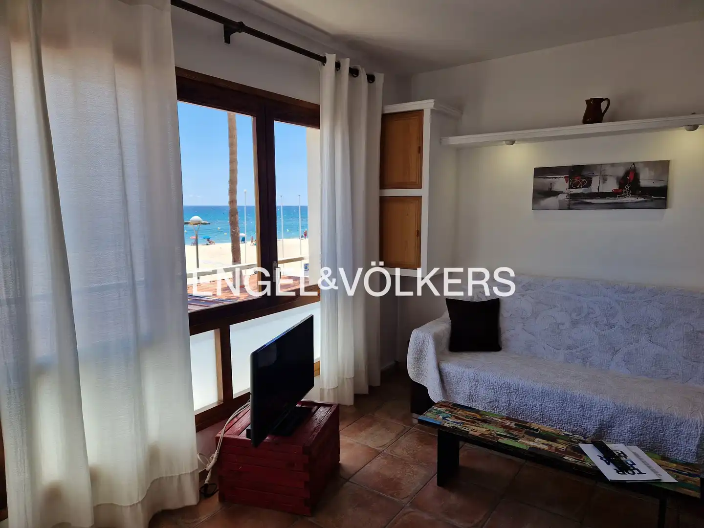 Living room of Buildings for sale in Torredembarra