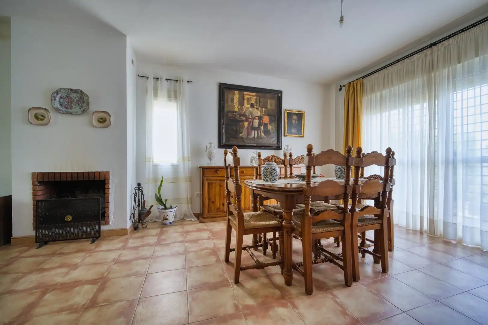 Menjador de Casa o xalet en venda en Espartinas amb Jardí privat, Terrassa i Traster