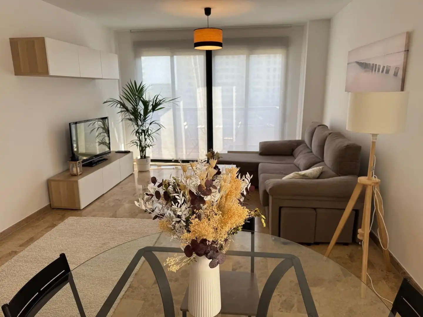 Sala de estar de Piso de alquiler en Valencia con Aire acondicionado, Jardín privado y Terraza