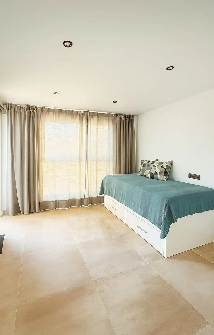 Habitación de Casa o chalet en venta en Fuengirola con Aire acondicionado, Calefacción y Terraza
