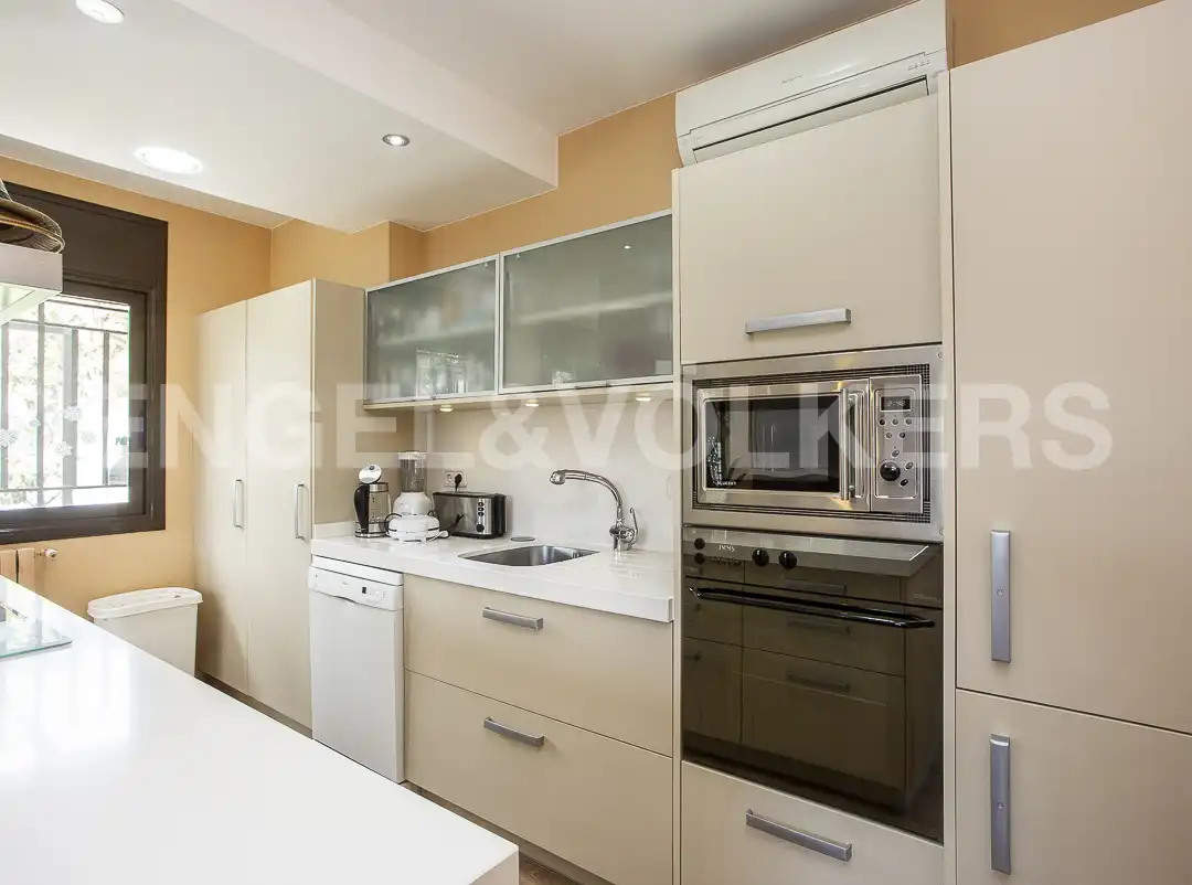 Kitchen of Houses for sale in Castelldefels  with Air Conditioner, Heating and Private garden