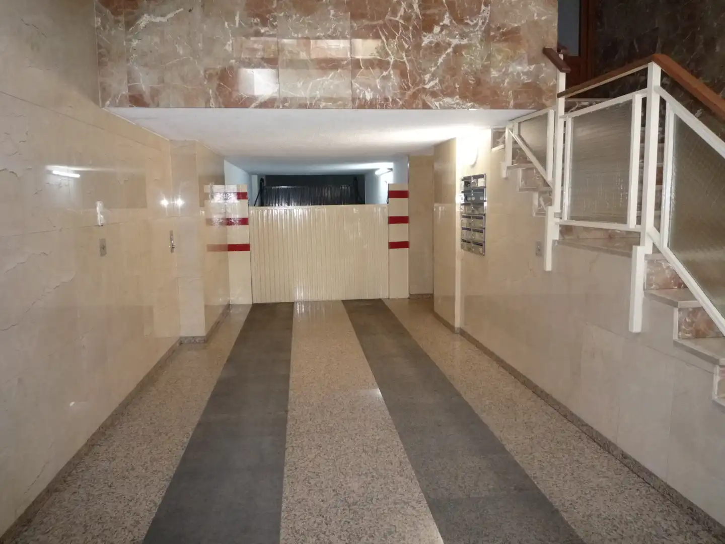 Garage for sale in Albacete
