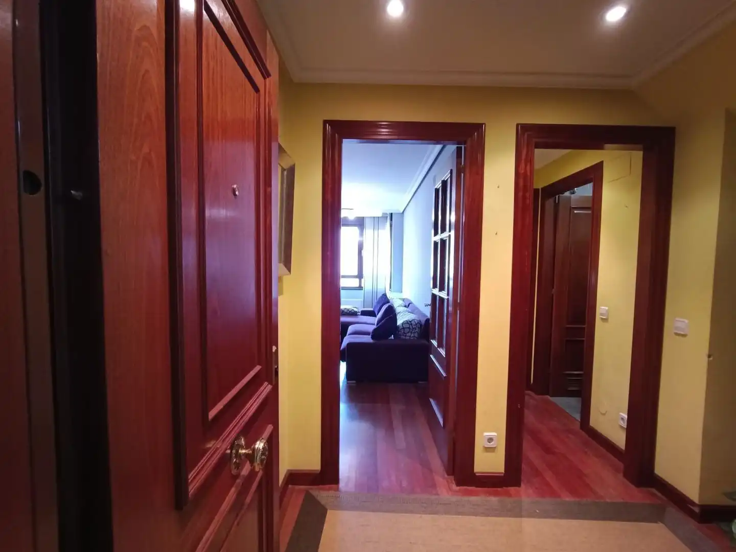 Flat for sale in N/A, Nava