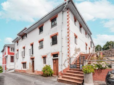 Casa amb jardí en venda a Lugar BIESCAS 2
