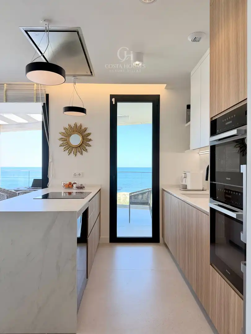 Cocina de Ático en venta en Dénia con Aire acondicionado, Calefacción y Jardín privado
