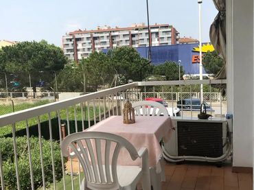 Piso con balcón en venta en Carrer Sitjà 199
