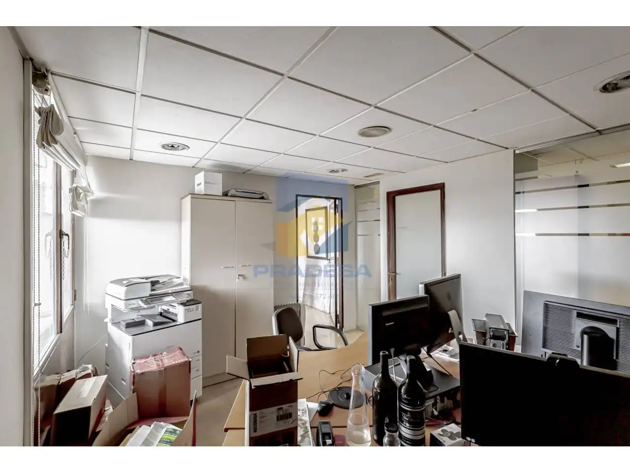 Office for sale in Madrid  with Air Conditioner and Alarm