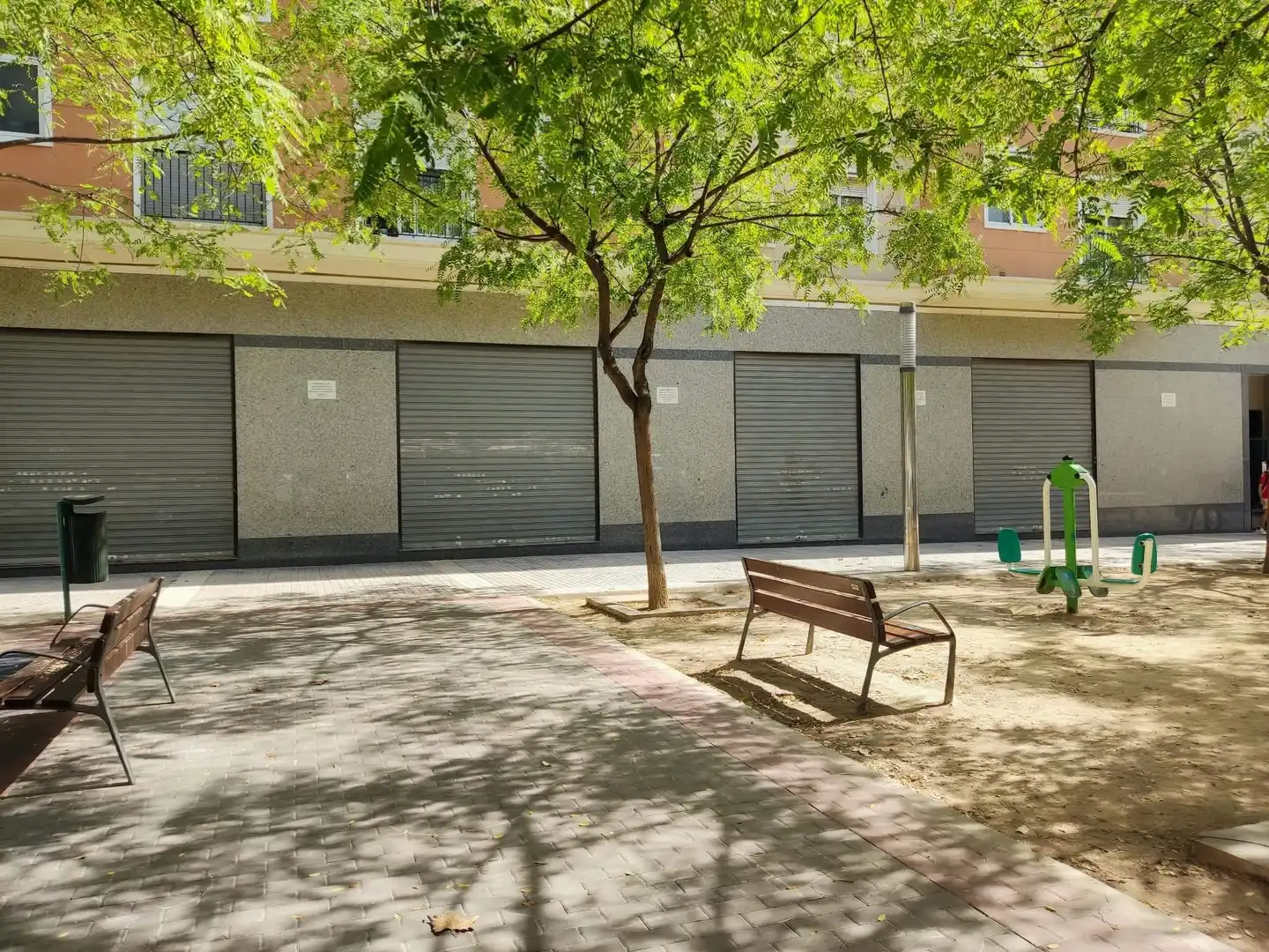 Business premises to rent in Calle DIEGO FUENTES SERRANO, imagen 2
