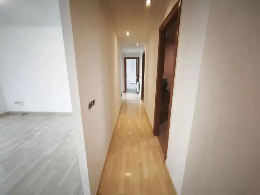 Flat for sale in Calle ENRIC VALOR, País Valencià